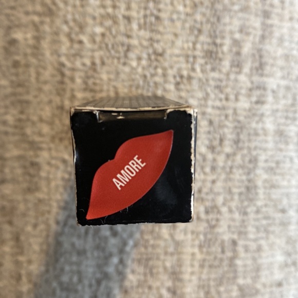 NWT Kylie Jenner lipstick amore shade - Picture 4 of 5